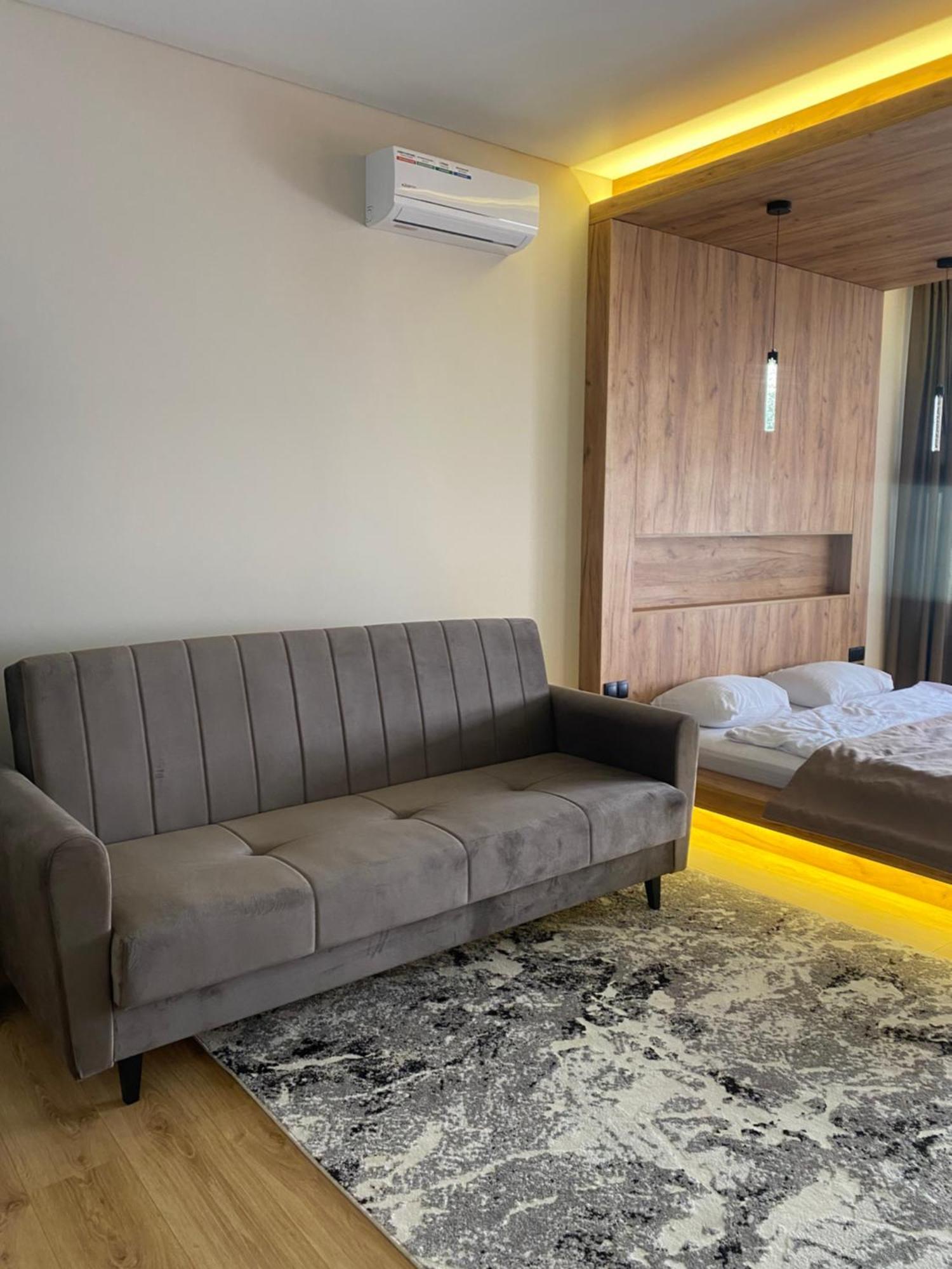 Discovery Garden Apartments Khmelʼnytsʼkyy Esterno foto