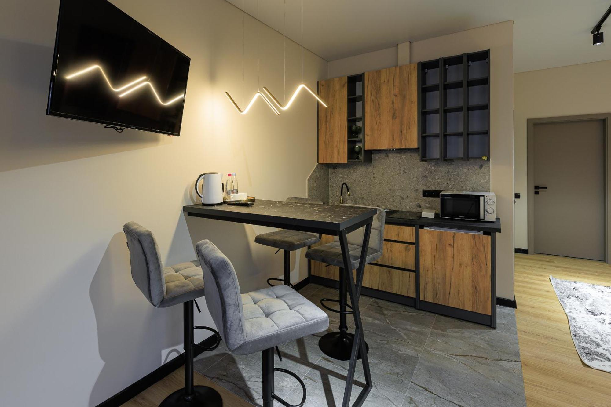 Discovery Garden Apartments Khmelʼnytsʼkyy Esterno foto