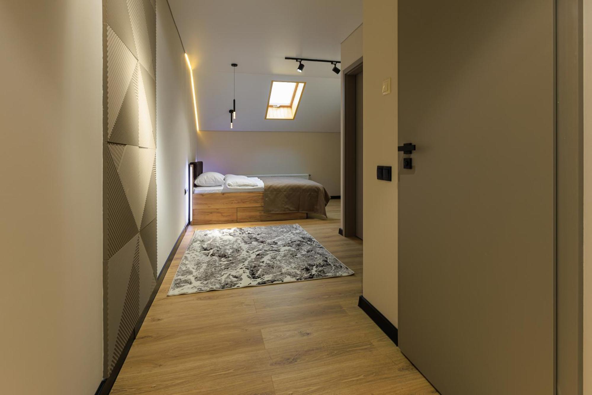 Discovery Garden Apartments Khmelʼnytsʼkyy Esterno foto
